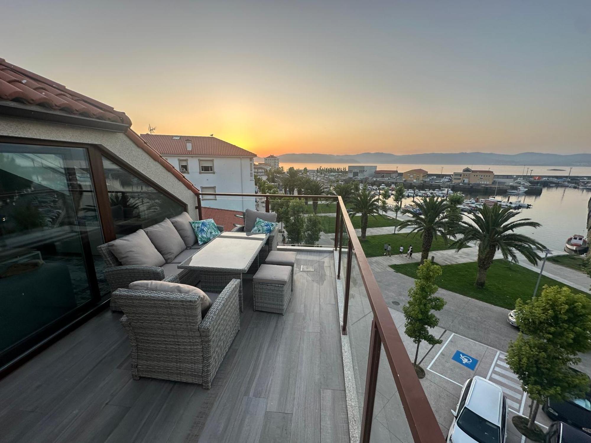 Atico Mirando O Mar Apartment Porto do Son Exterior photo